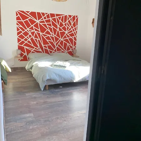 Les Perchees De 3* Boece